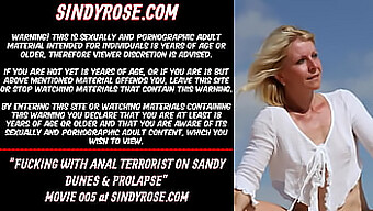 Sindy Rose, Bu Aşırı Anal Videoda Devasa Bir Dildo Ile Başa Çıkıyor Ve Sarsıntı Yaşıyor