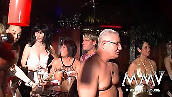 Nesramna Nemška Swingerska Zabava Z Zrelimi Pari, Posneta Leta 2007