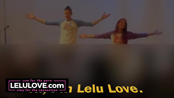 Cặp Đôi Phiêu Lưu Chia Sẻ Trải Nghiệm Hồi Hộp Của Show Người Lớn Đầu Tay - Lelu Love